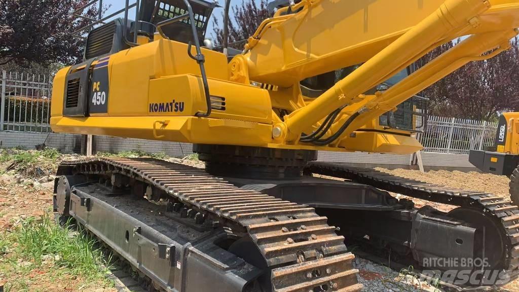 Komatsu PC 450 Excavatoare pe șenile

