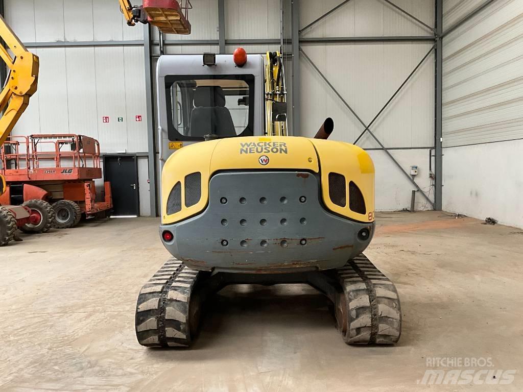 Neuson 8003 Excavatoare 7t - 12t