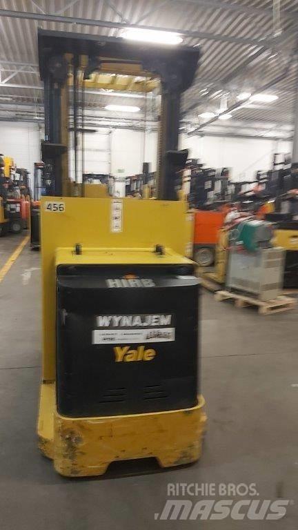 Yale MO10E Stivuitoare de micã inaltime pentu logistica