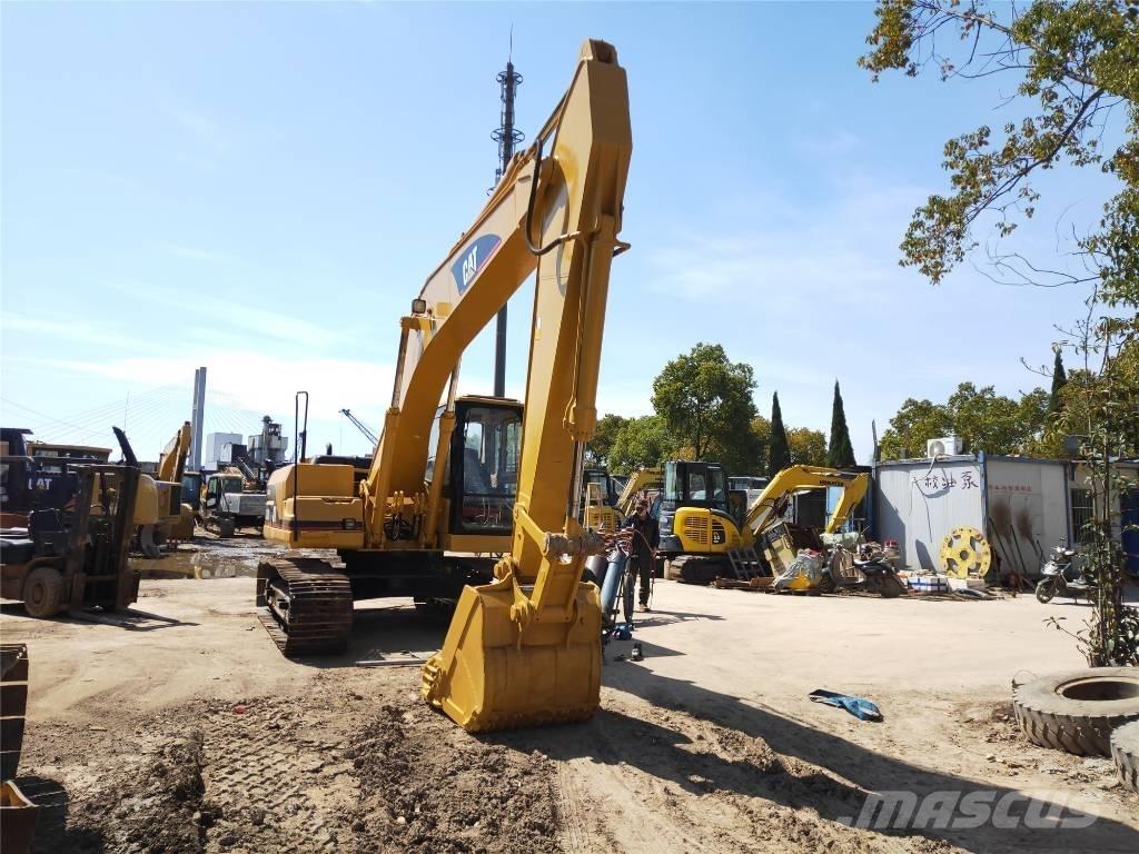 CAT 320B Excavatoare pe șenile
