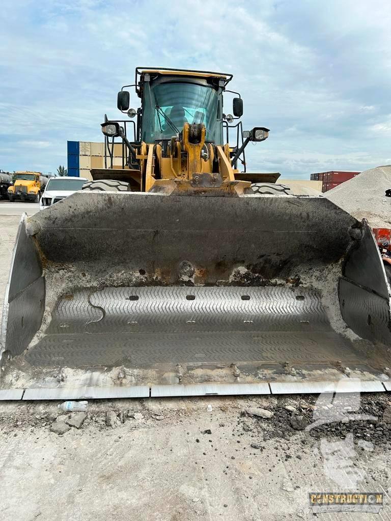 CAT 966 K Incarcator pe pneuri