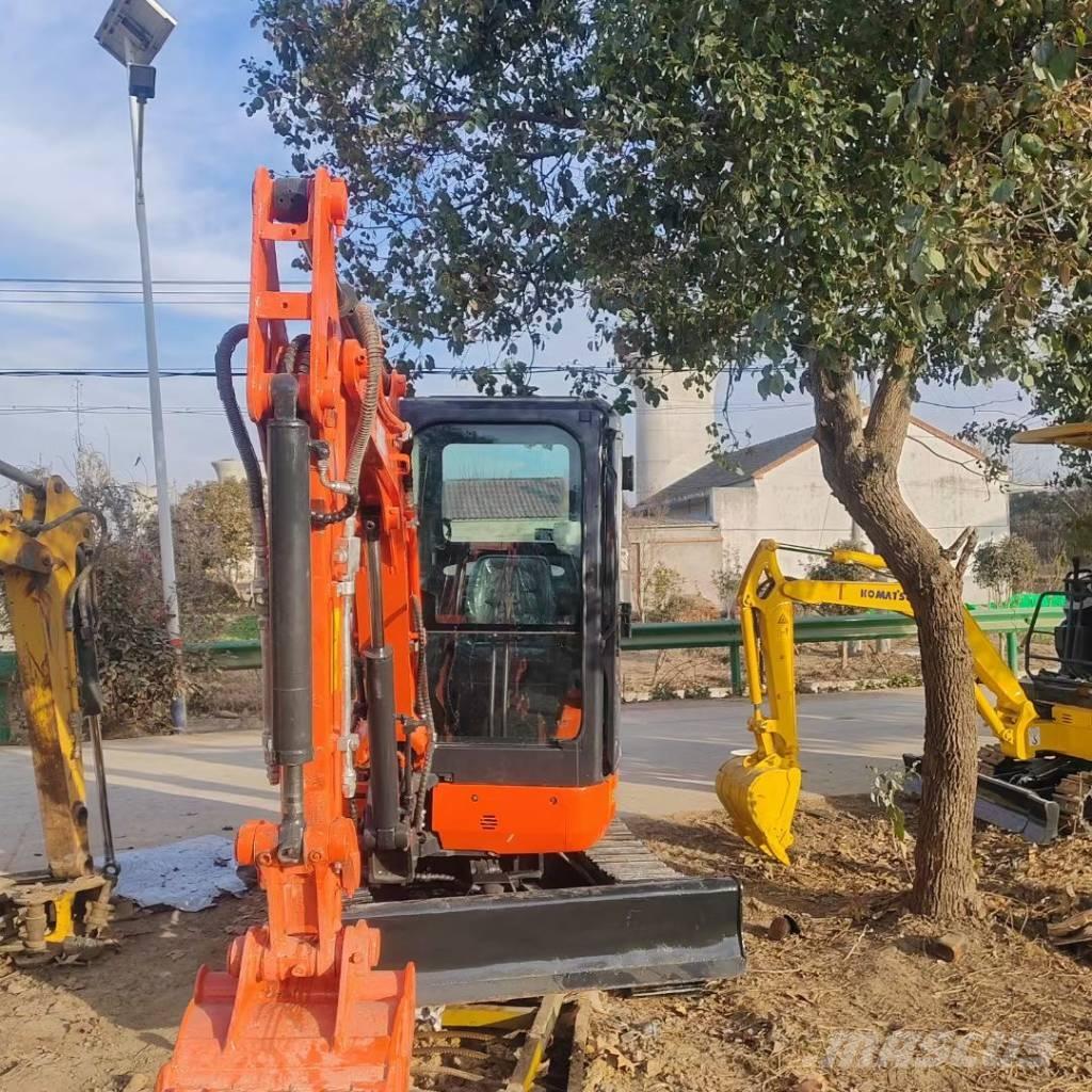 Kubota U 30 Mini excavatoare < 7t