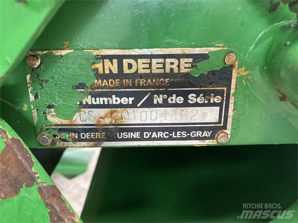 John Deere 550 Masina de balotat cilindric