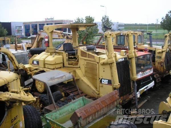 CAT D8L Buldozere pe senile