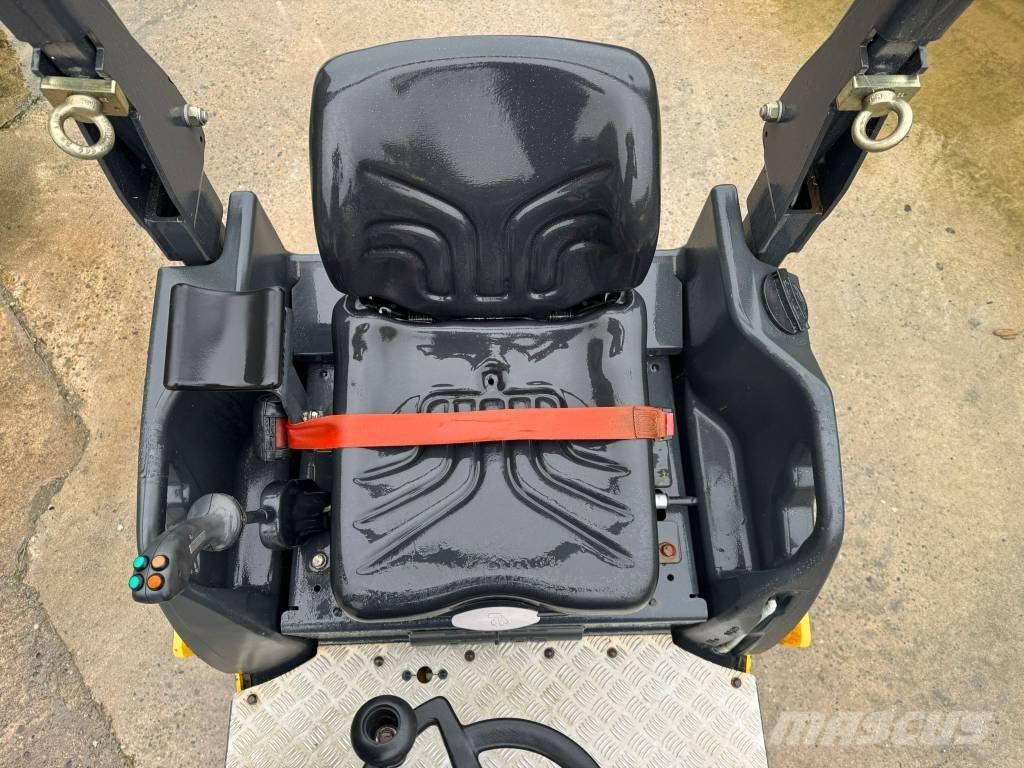 Bomag BW 120 AD-5 Cilindri compactori dubli