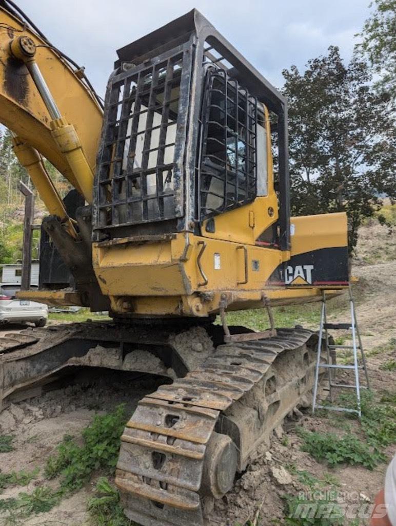 CAT 322 C Excavatoare pe șenile
