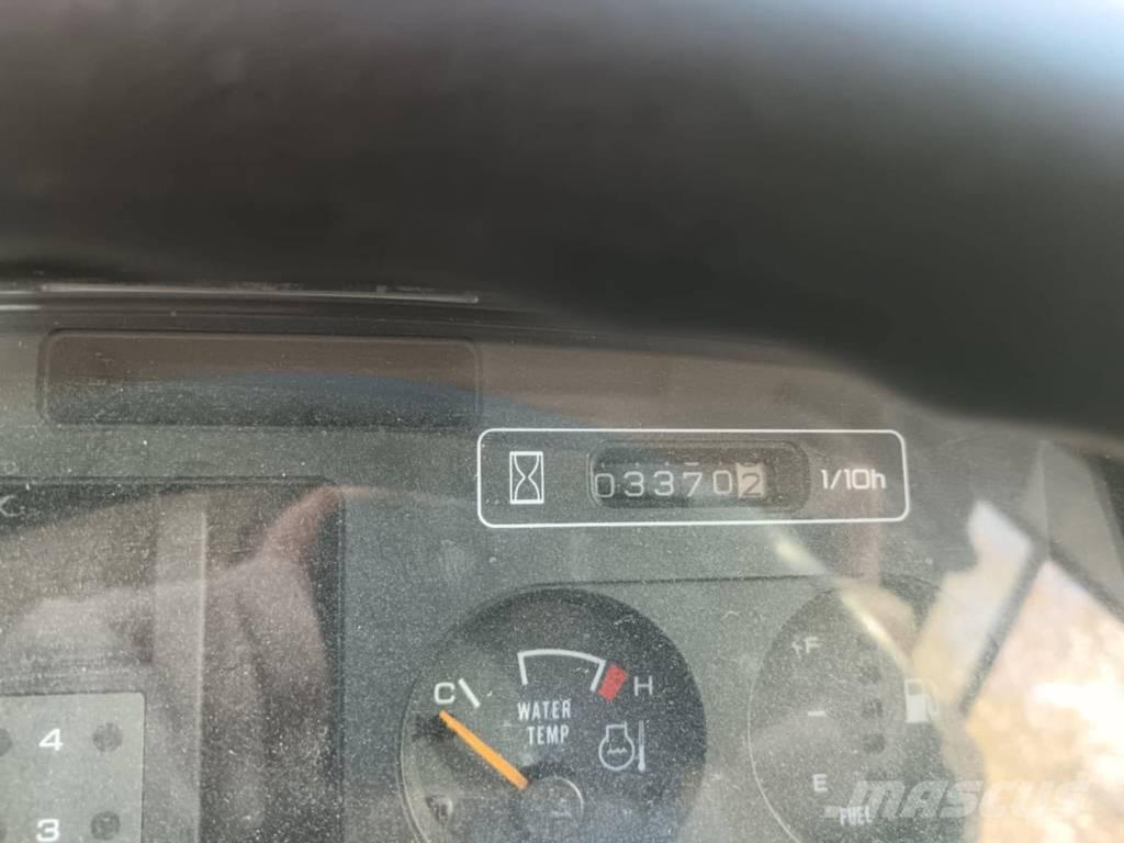 Hitachi ZW 370 Incarcator pe pneuri