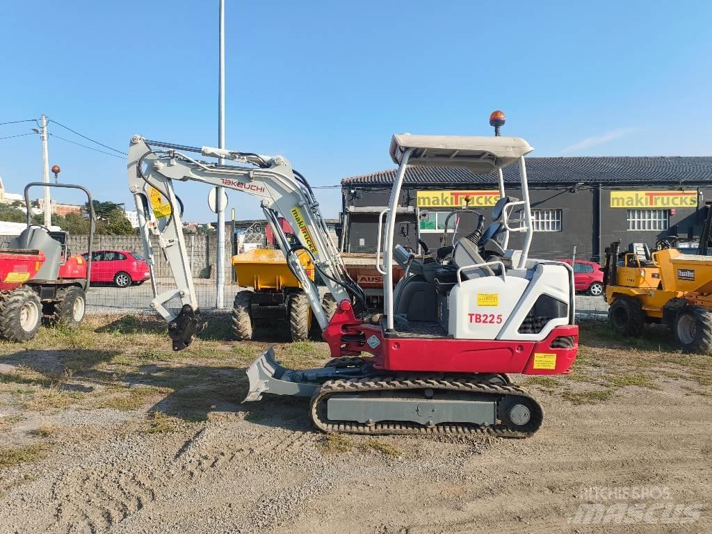 Takeuchi TB 225 Mini excavatoare < 7t