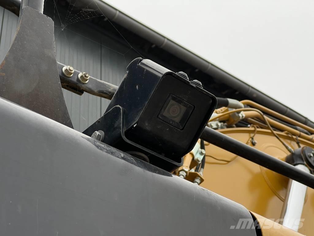 CAT 325F LCR Excavatoare pe șenile
