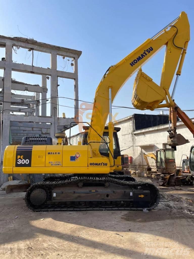 Komatsu PC 300 Excavatoare pe șenile
