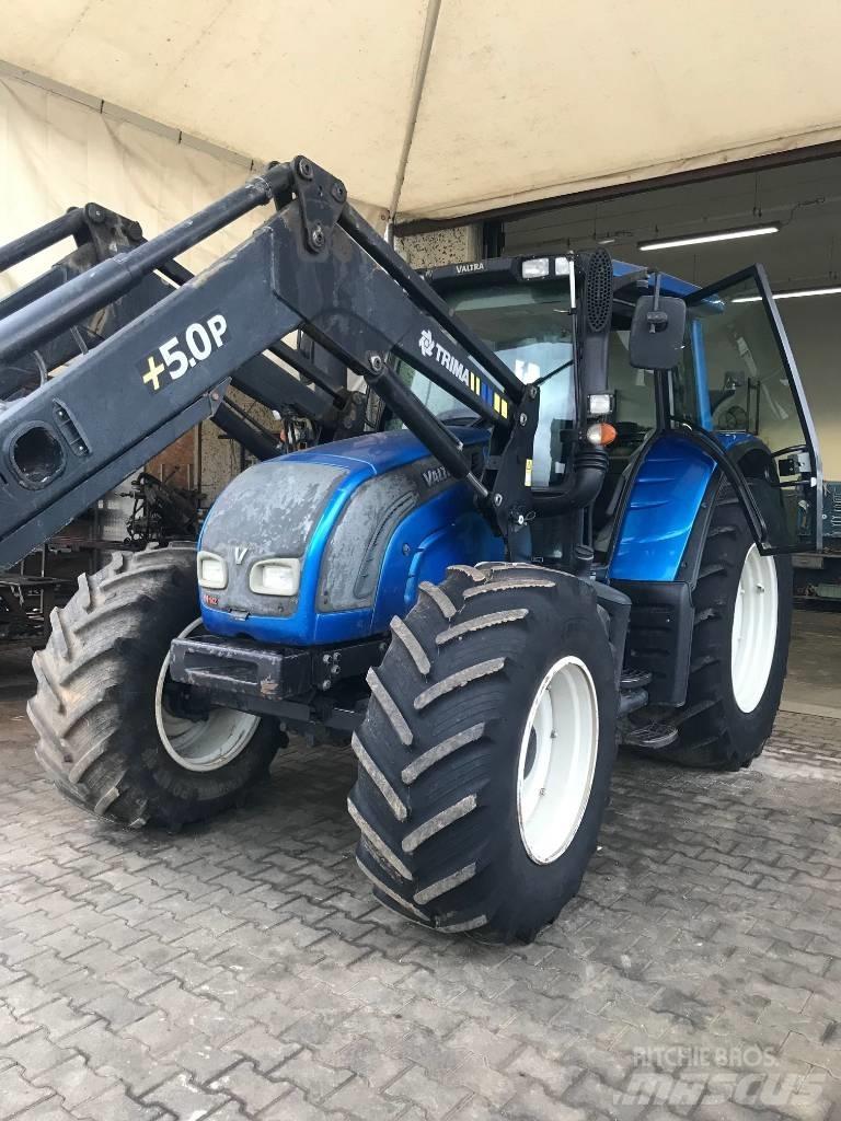 Valtra N 142 Tractoare