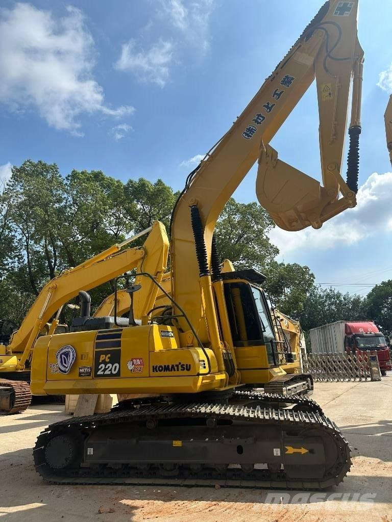 Komatsu PC 220-8 Excavatoare pe șenile
