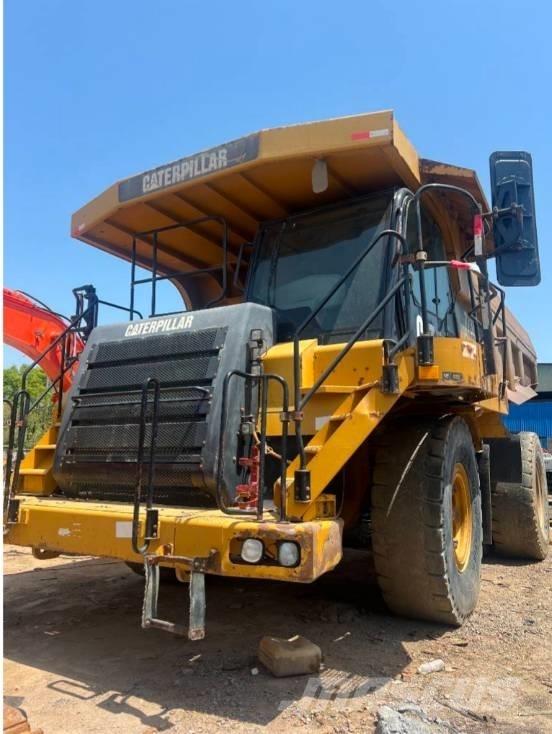 CAT 773 E Camioane cu basculante rigide
