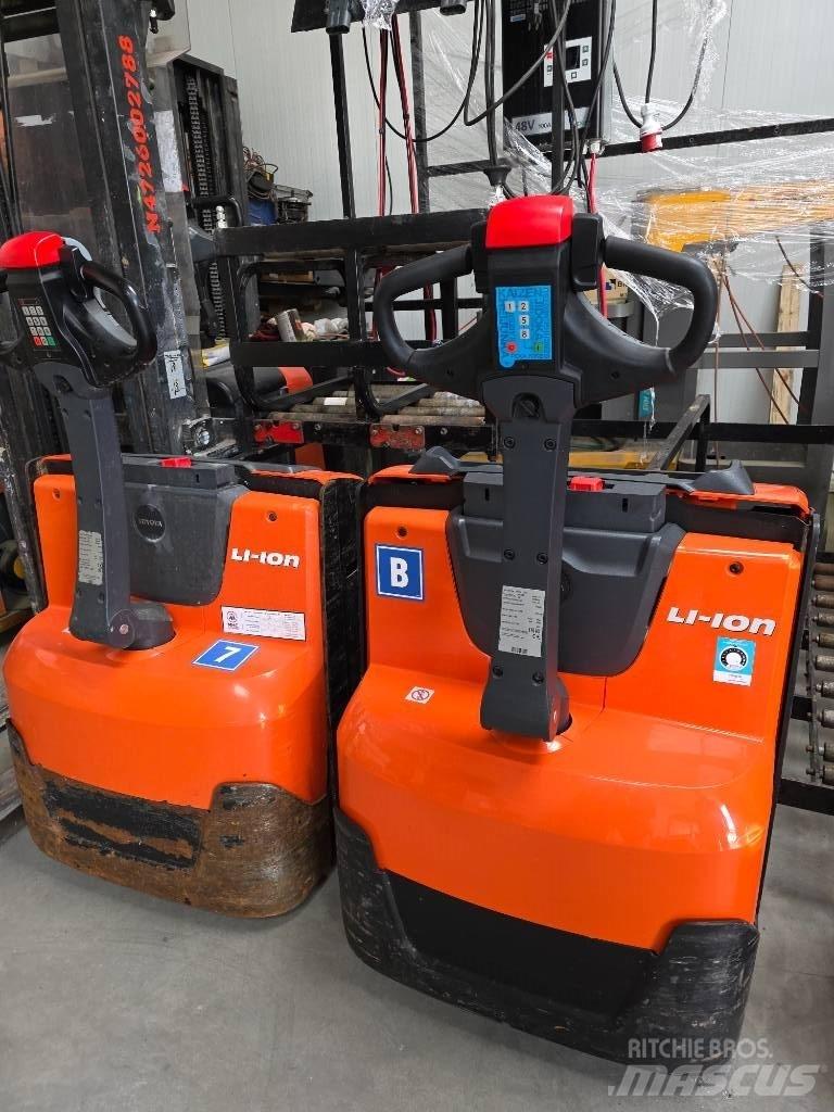 Toyota LWE 140 Stivuitoare de micã inaltime pentu logistica
