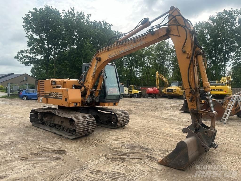 CASE 688 B 16 ton Excavatoare pe șenile
