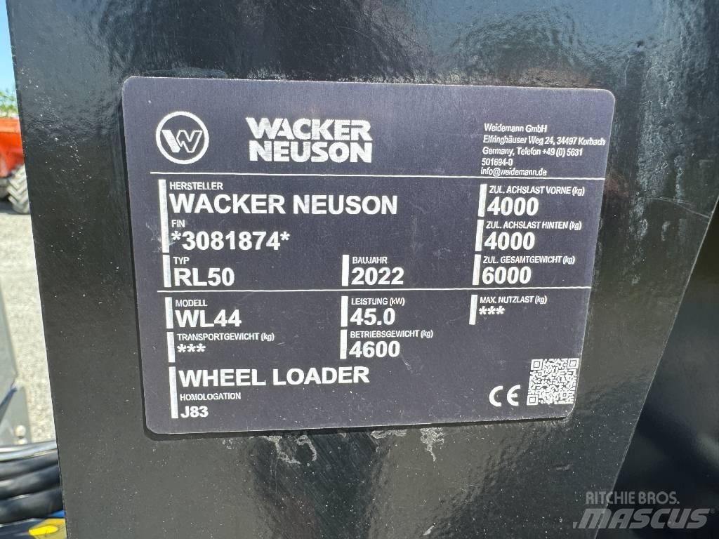 Wacker Neuson WL44 Incarcator pe pneuri