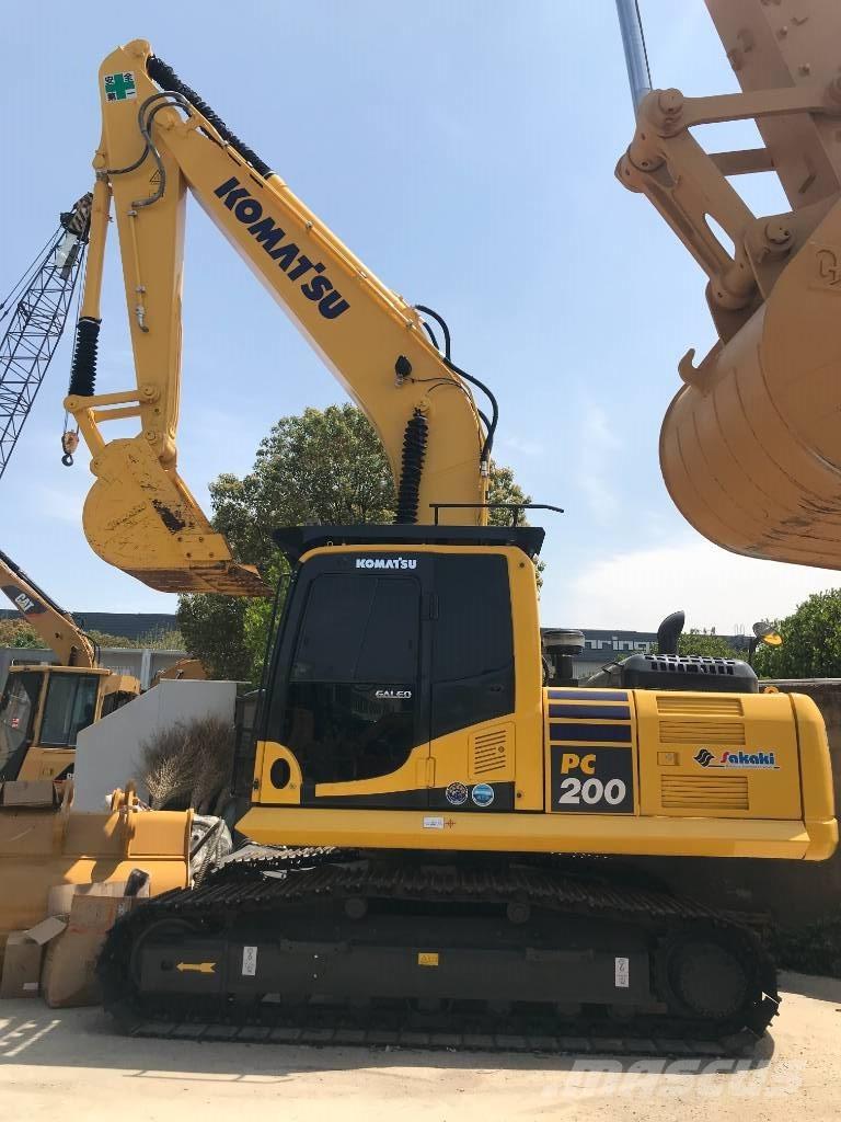 Komatsu PC 200-8N1 Excavatoare pe șenile
