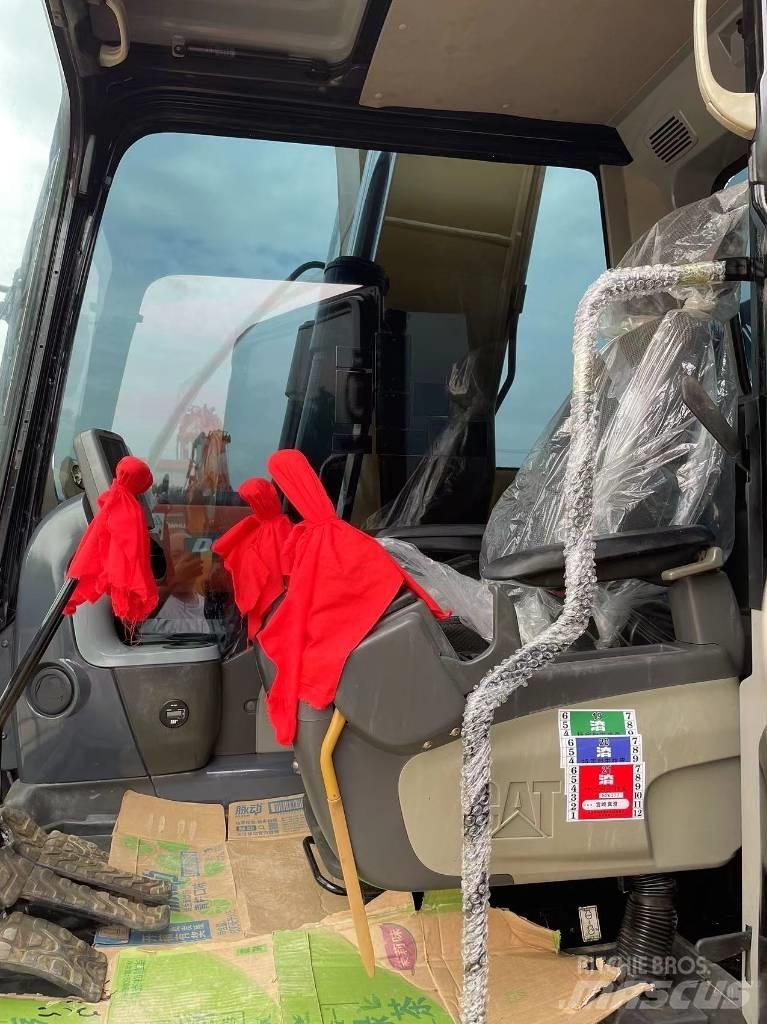 CAT 313 Excavatoare pe șenile
