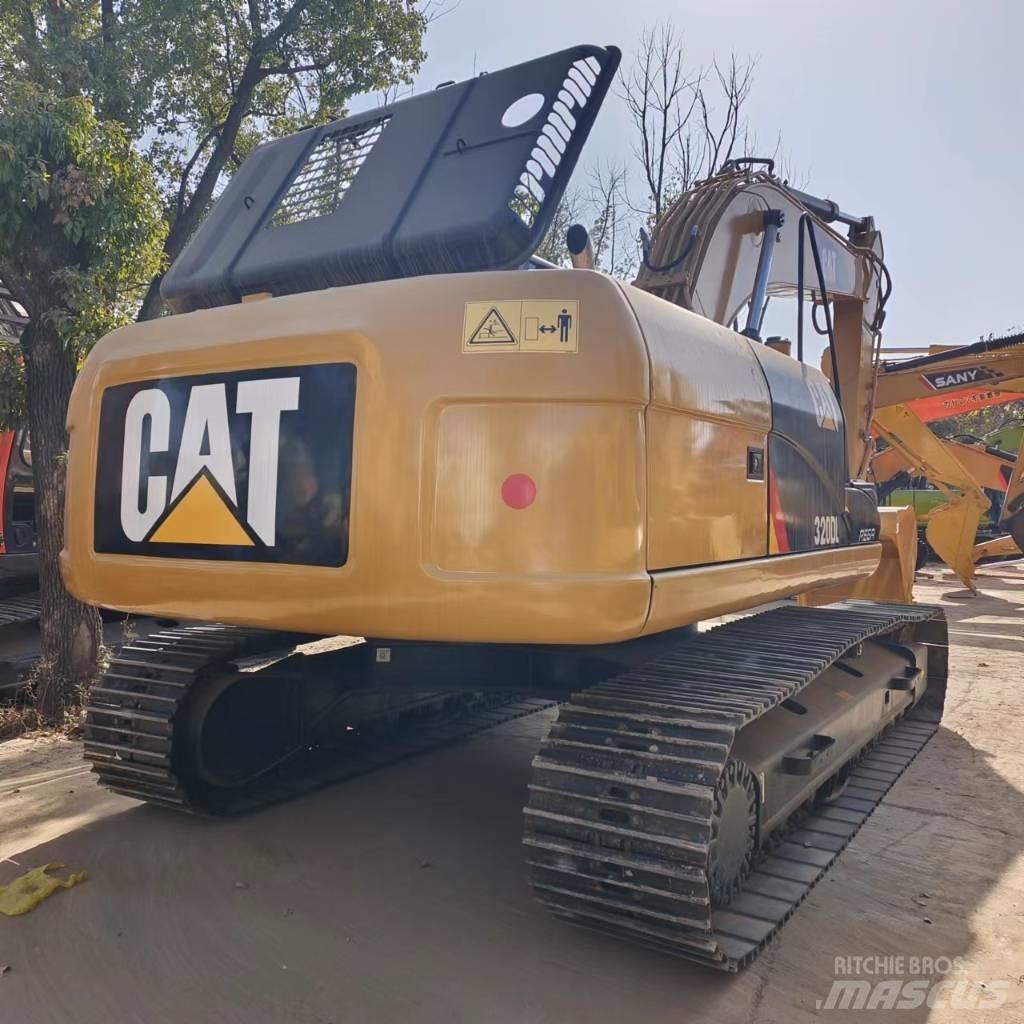 CAT 320 D Excavatoare pe șenile
