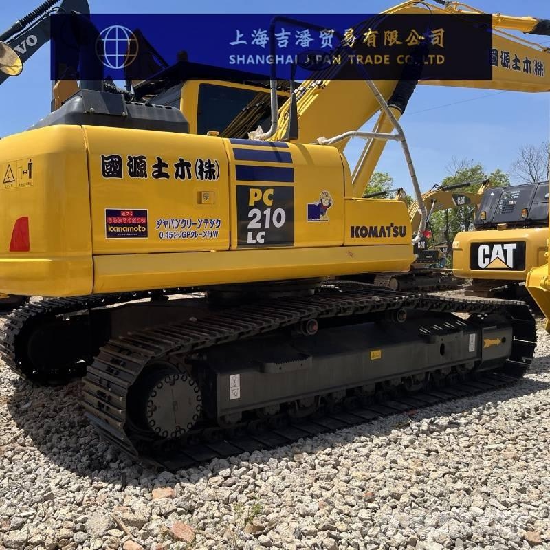 Komatsu PC 210 Excavatoare pe șenile
