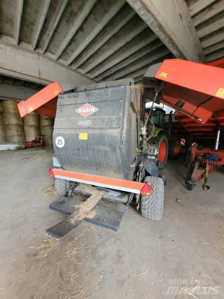 Kuhn VB 2160 Masina de balotat cilindric