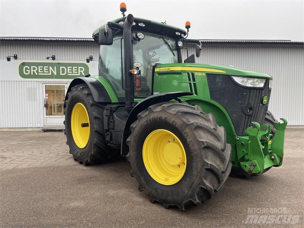 John Deere 7230R Tractoare