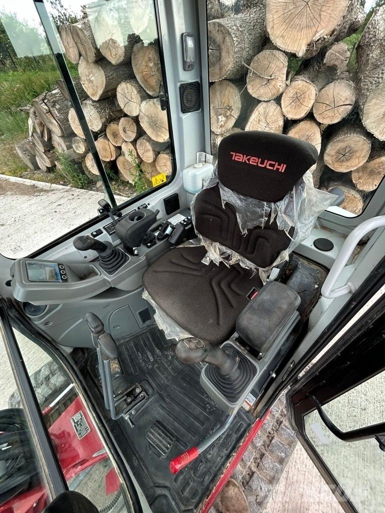 Takeuchi TB 225 Mini excavatoare < 7t