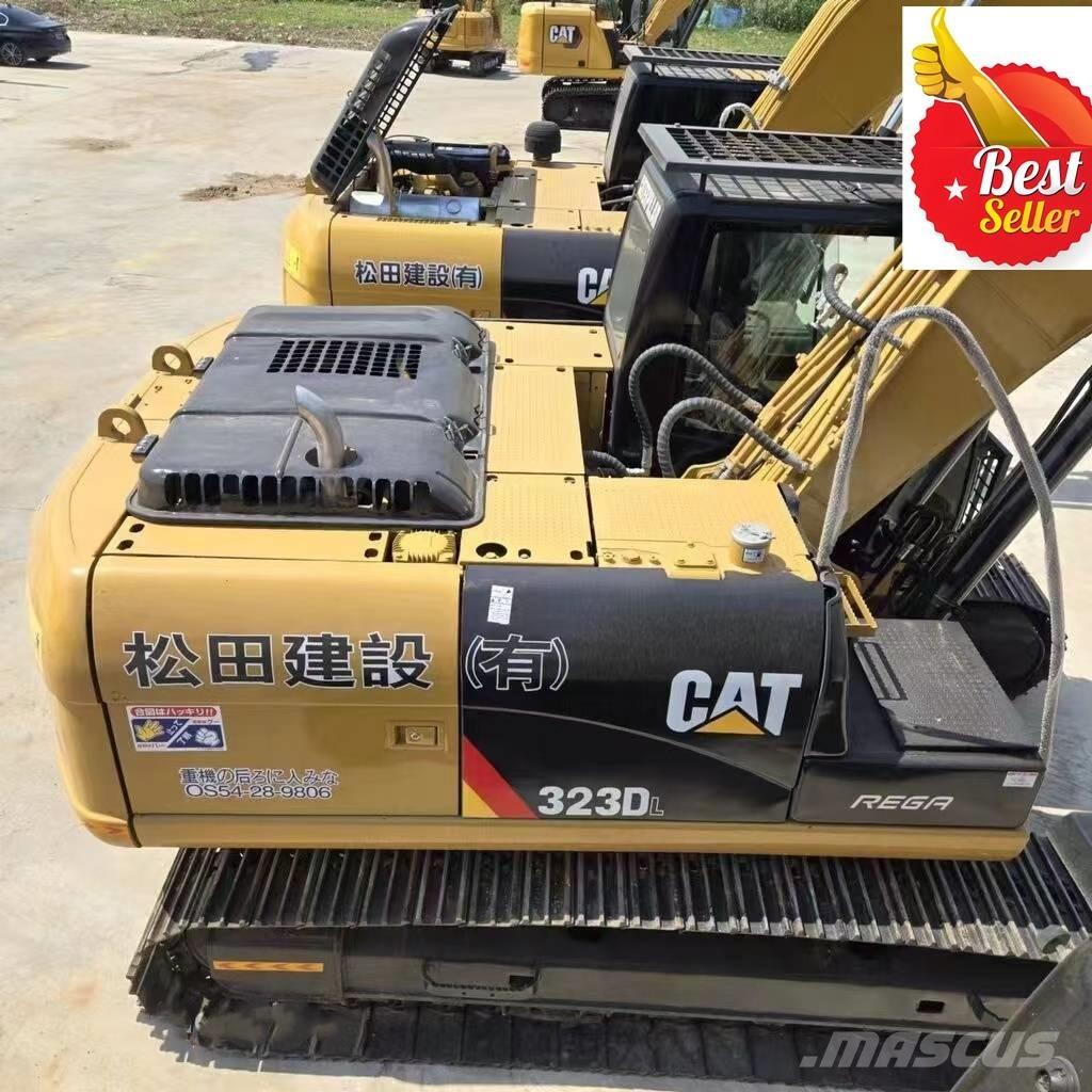 CAT 323 D L Excavatoare pe șenile
