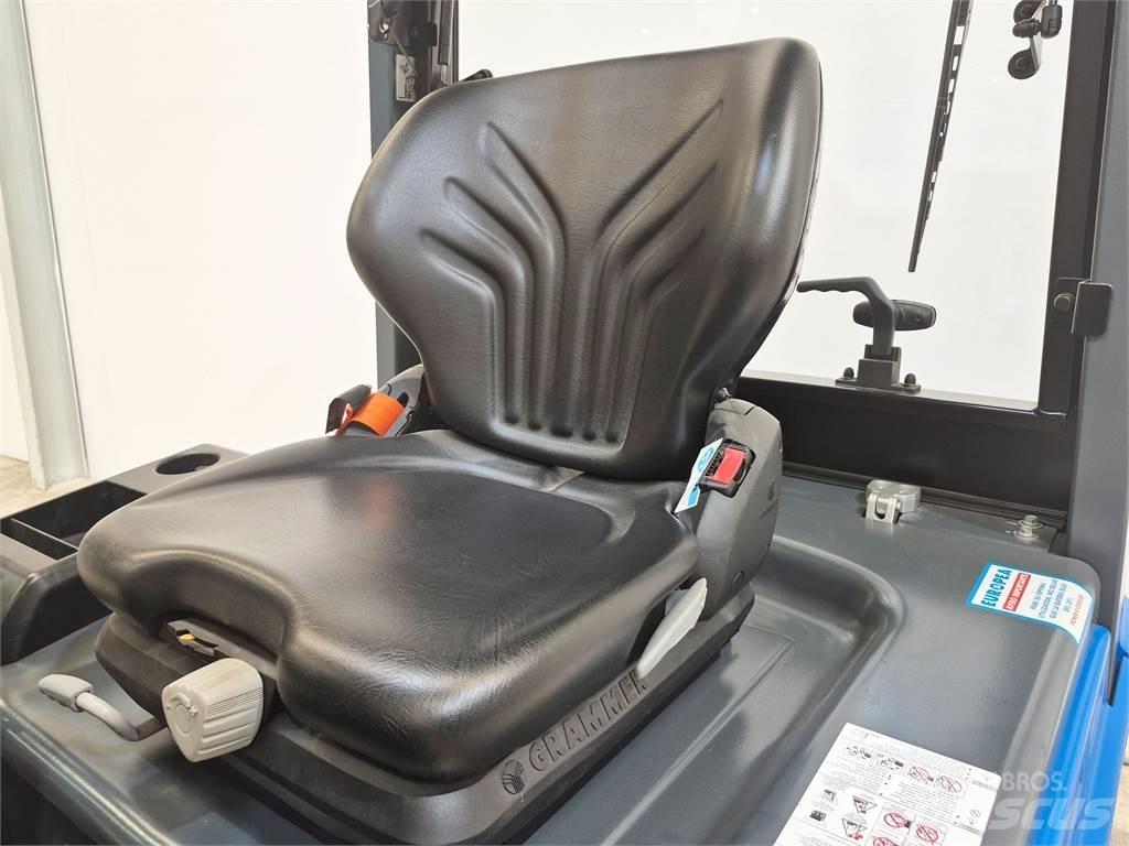  SEF25B Stivuitor electric