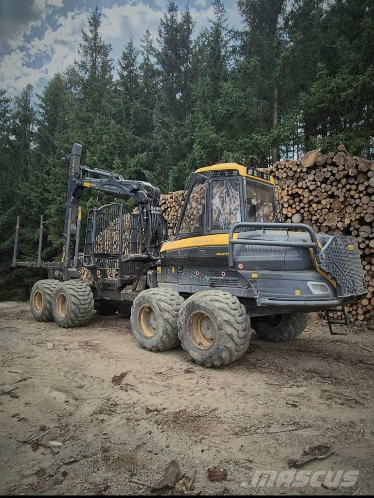Ponsse Buffalo Transportoare