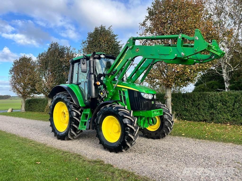 John Deere 6120 M Tractoare