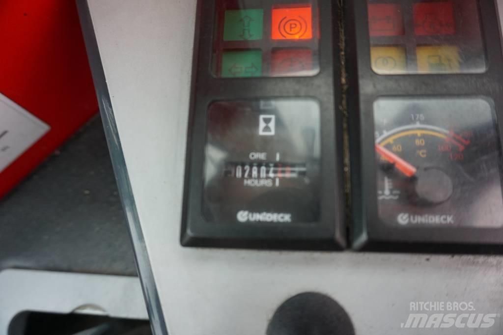 Combilift C4000 Stivuitoare cu patru brate