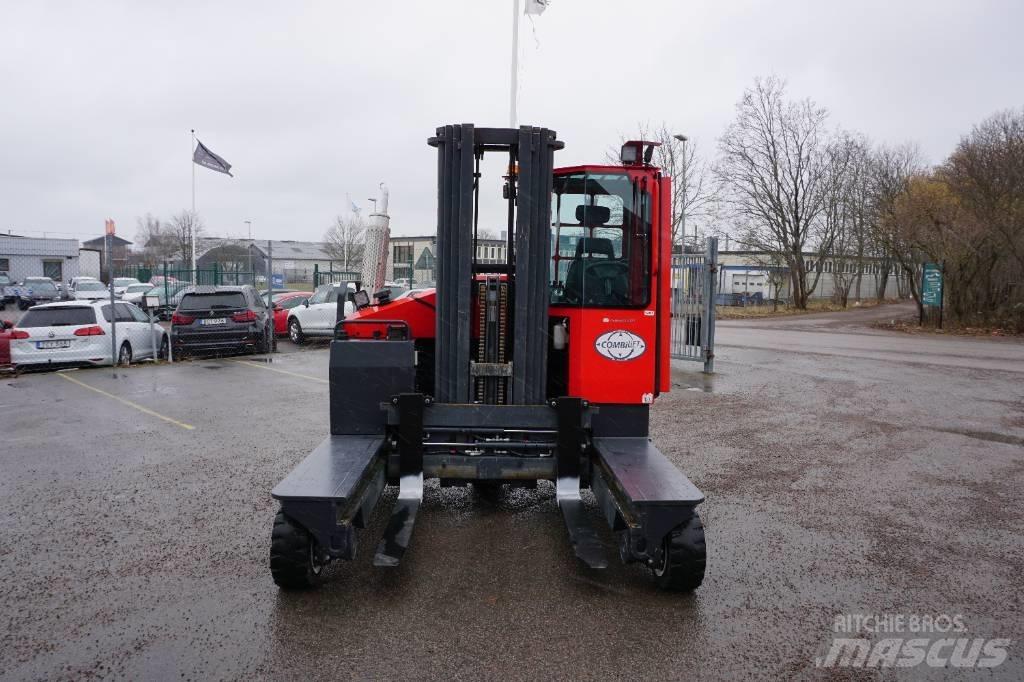 Combilift C4000 Stivuitoare cu patru brate