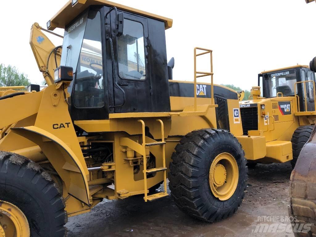 CAT 966 Incarcator pe pneuri