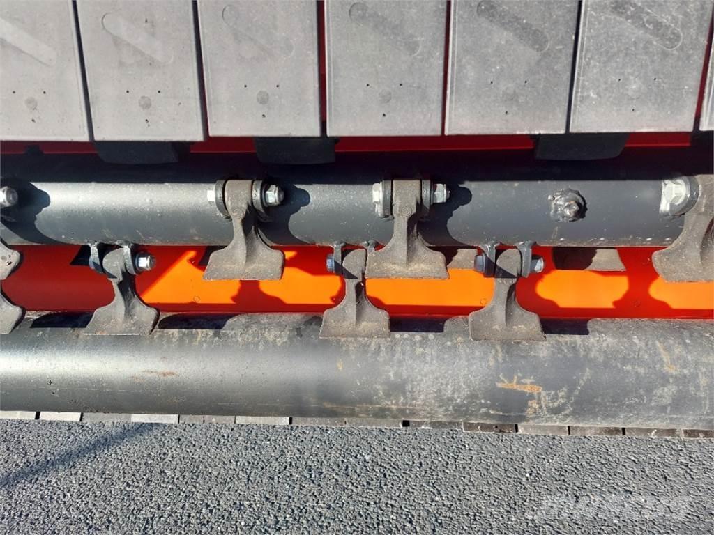 Kuhn BE 16 Alte echipamente pentru nutret