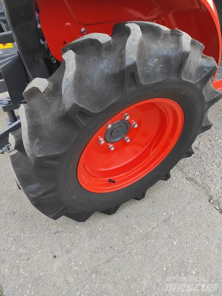 Kubota B1121 Tractoare compacte