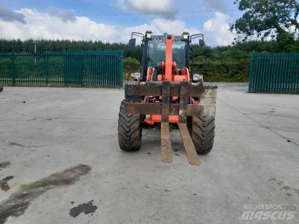 Kubota R 085 Incarcator pe pneuri