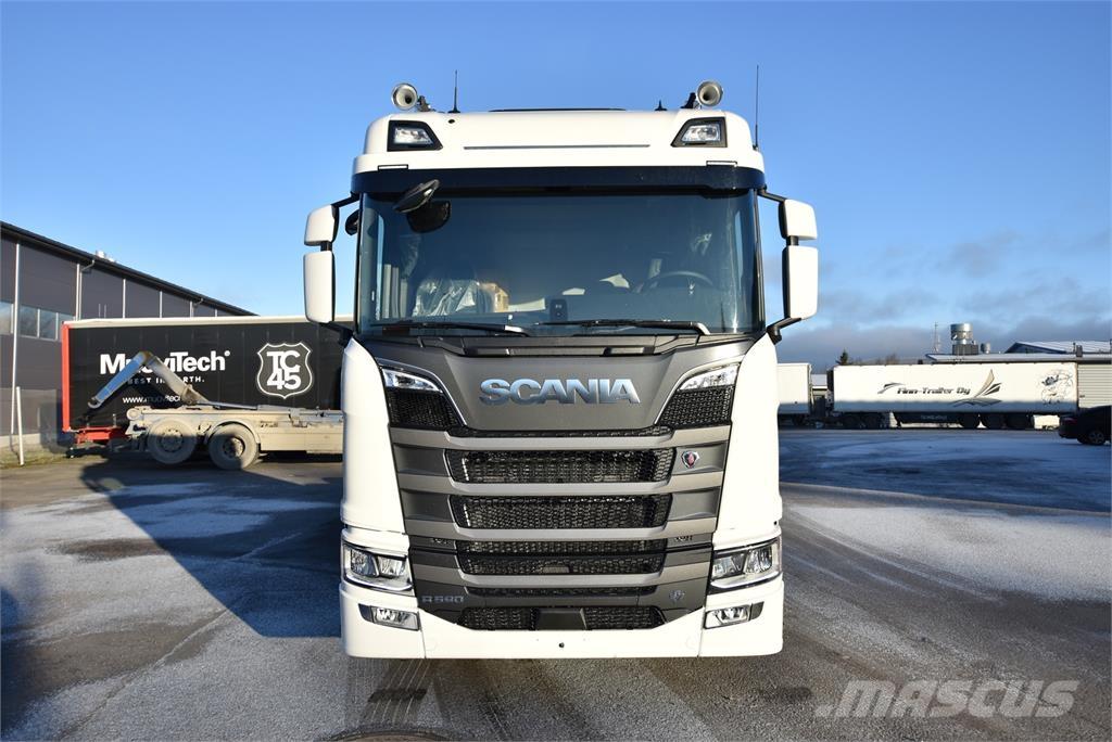 Scania R590 8X4 Camion cabina sasiu
