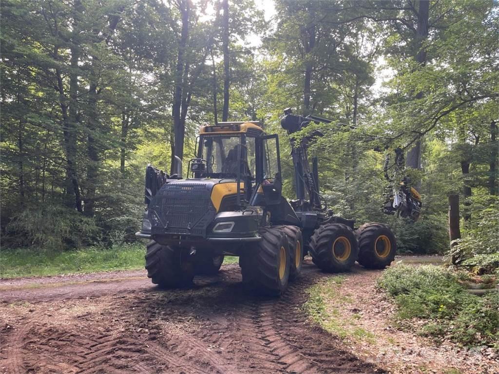 Ponsse Bear mit H8 Combine forestiere