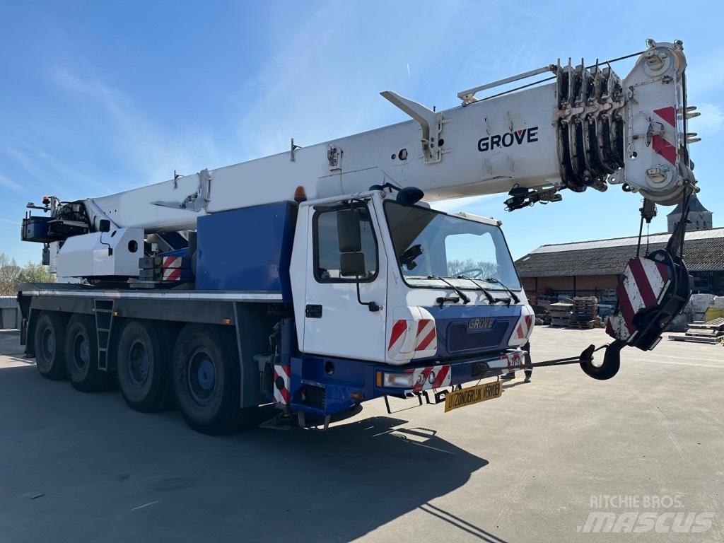 Grove GMK 4080-1 Macara pentru orice teren