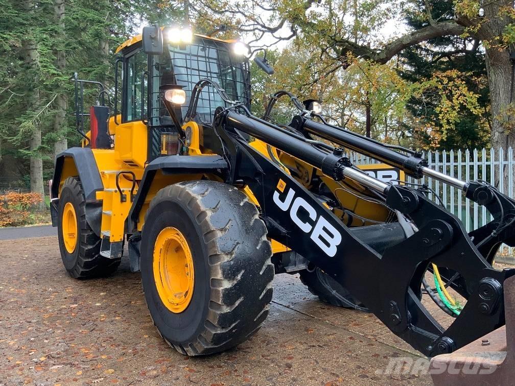 JCB 457 HT Incarcator pe pneuri