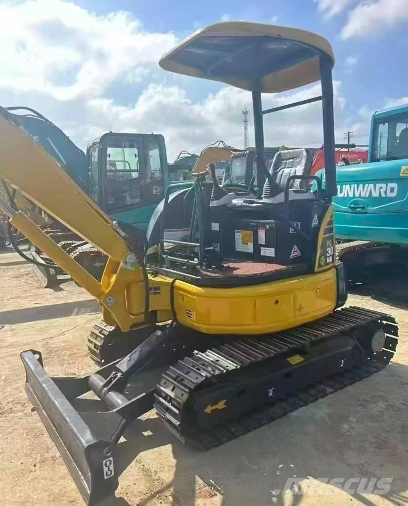 Komatsu PC 30 Mini excavatoare < 7t
