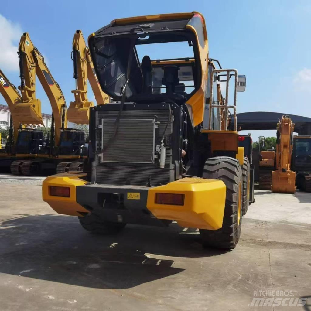 LiuGong CLG856H Incarcator pe pneuri