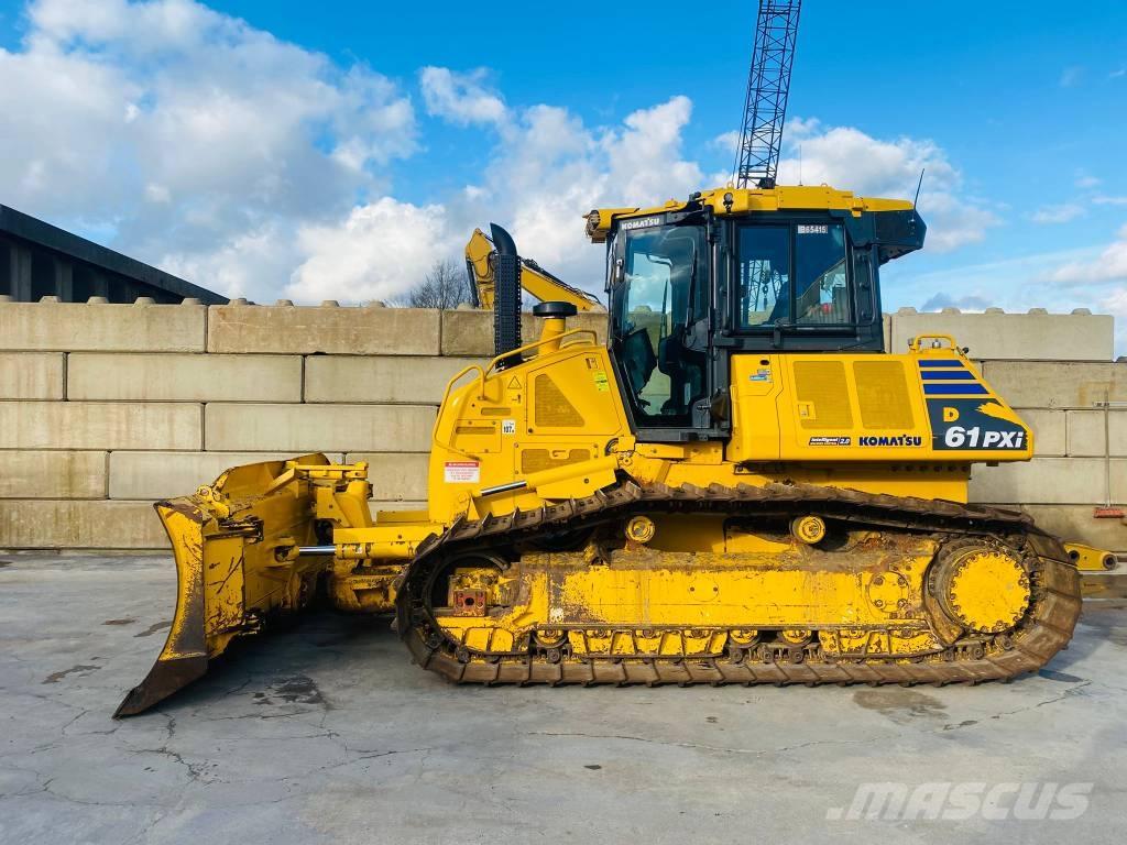Komatsu D 61 PXi-24 Buldozere pe senile