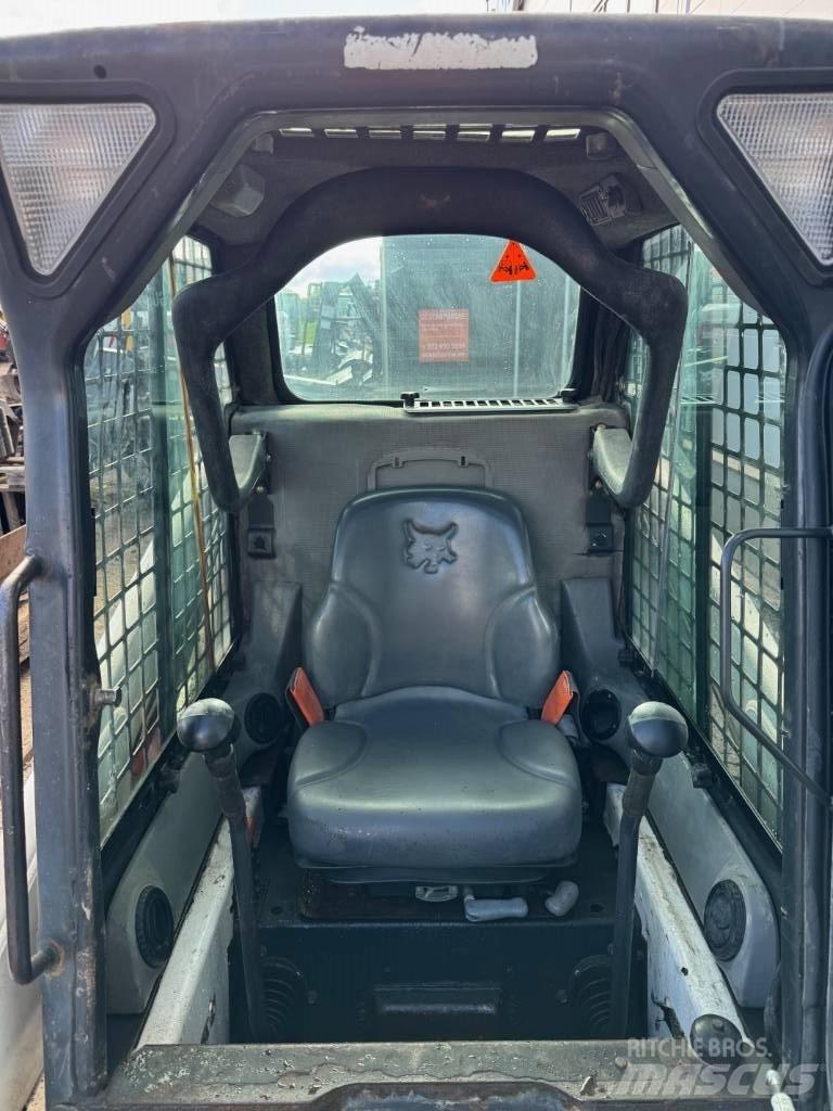 Bobcat 753 Incarcator pe pneuri