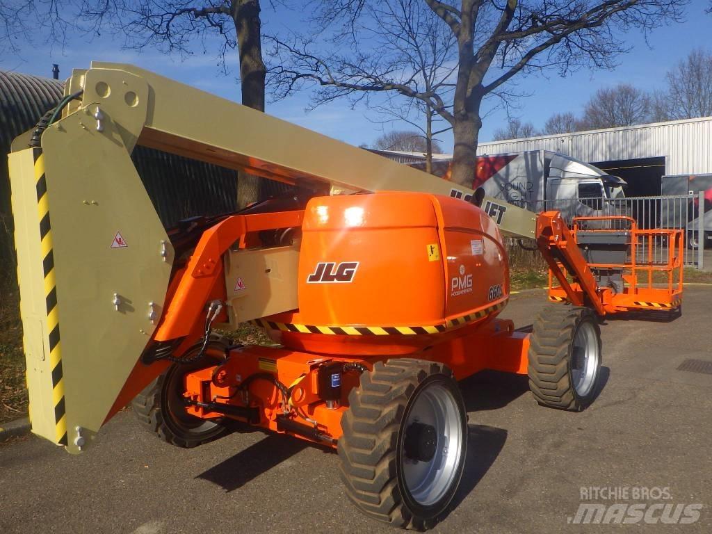 JLG 600AJ Nacele cu brat articulat