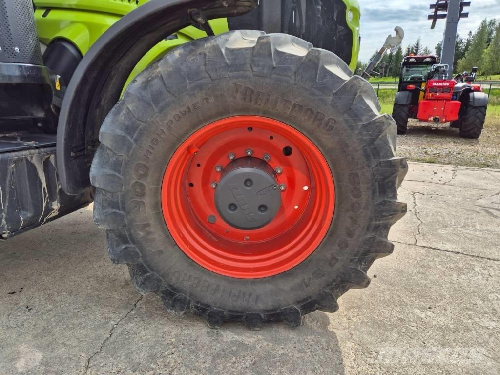 CLAAS Axion 930 Tractoare