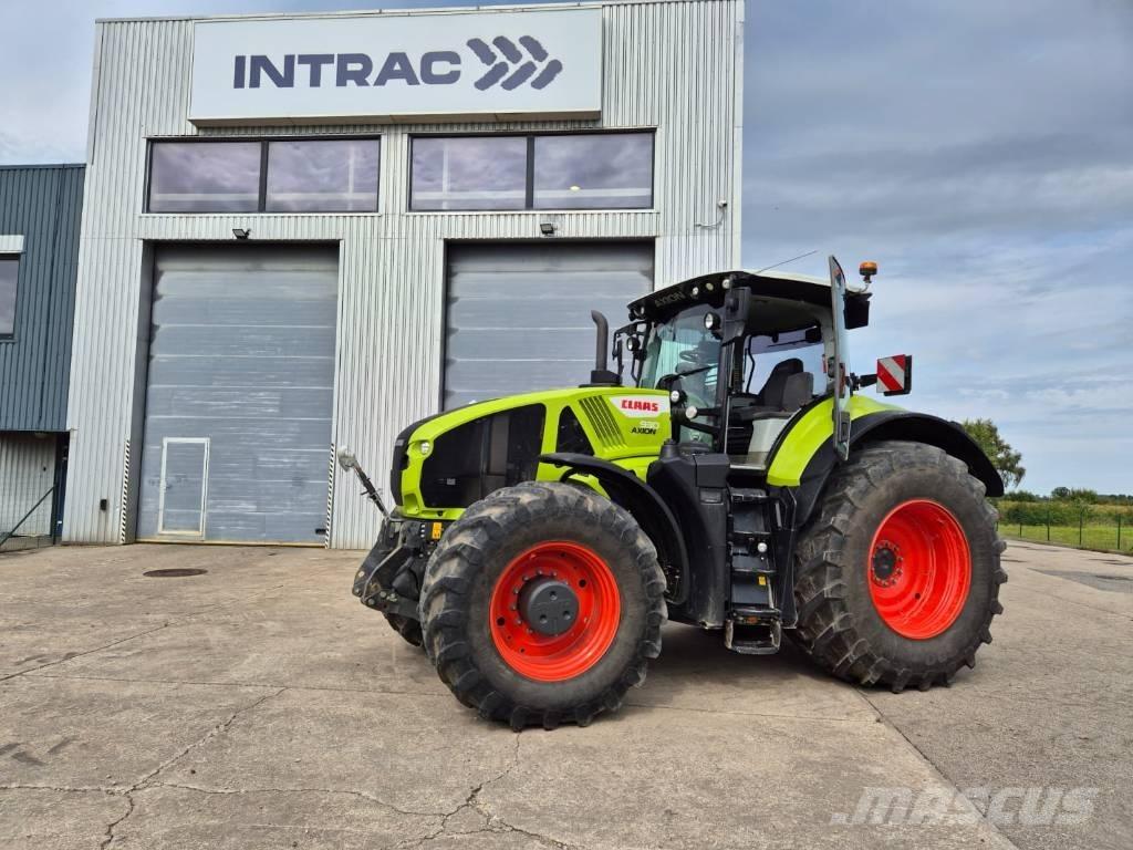 CLAAS Axion 930 Tractoare