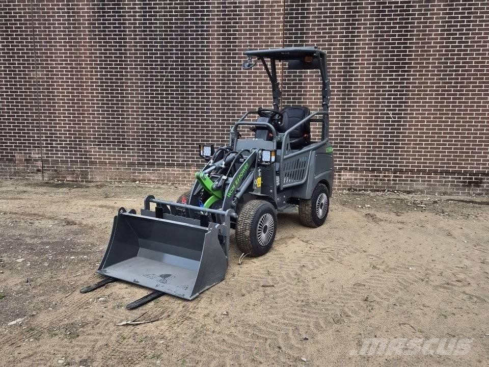 WCM L1580e Încarcatoare frontale