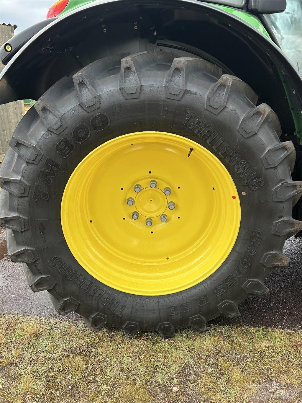 John Deere 6140 M Tractoare